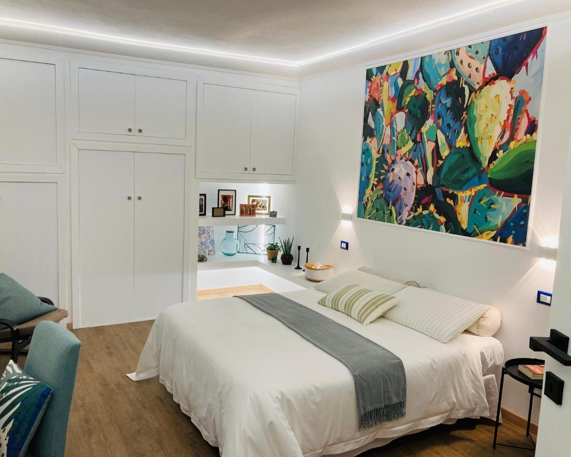 Lavica Di Mezzo Apartments Катания Экстерьер фото