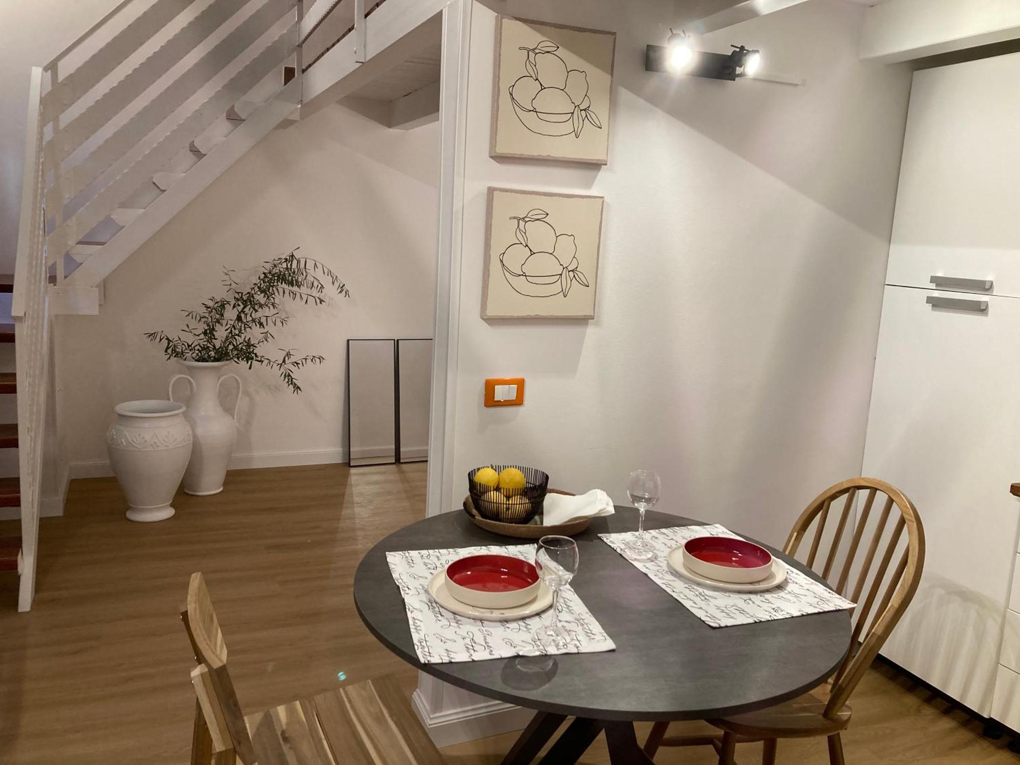 Lavica Di Mezzo Apartments Катания Экстерьер фото