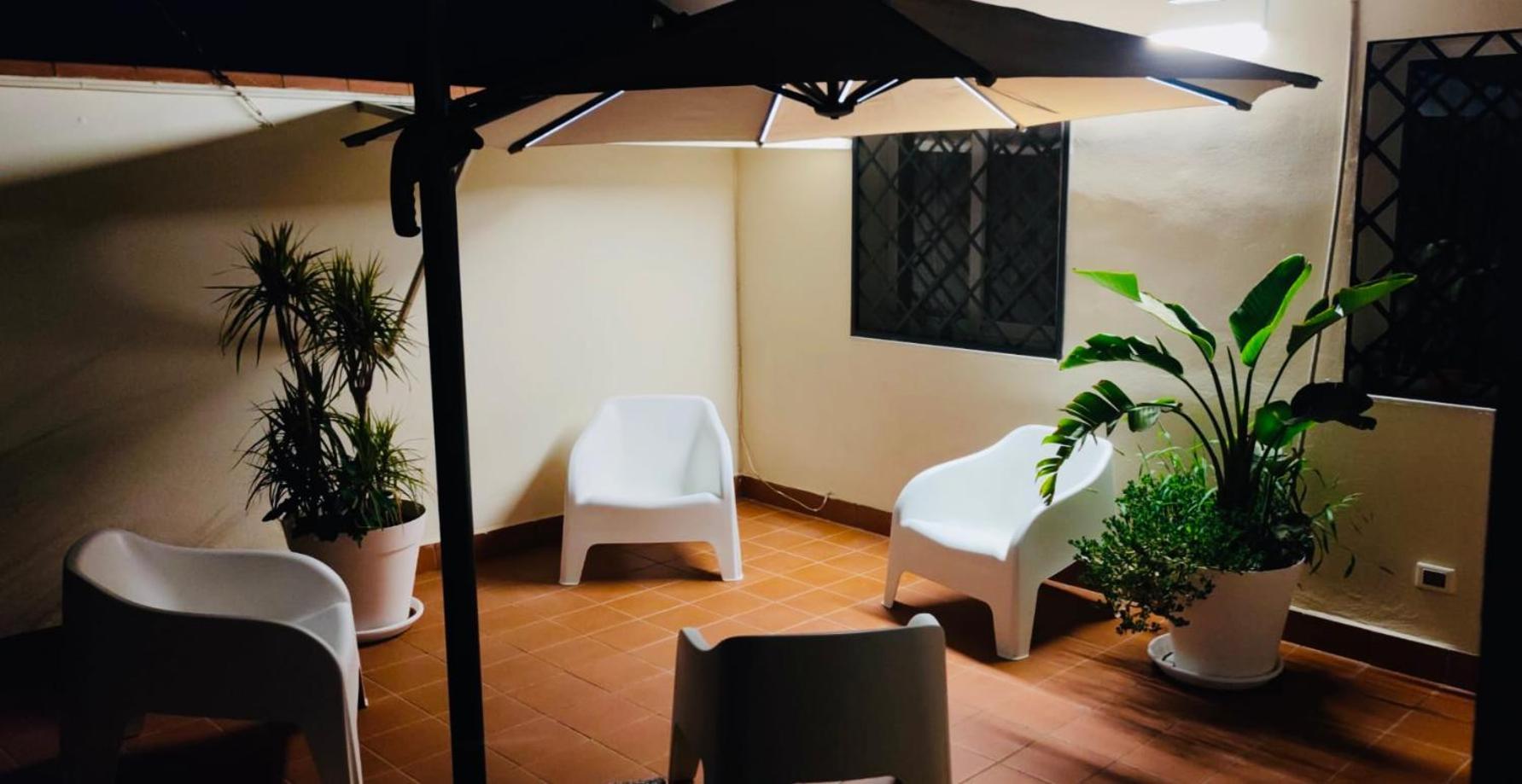 Lavica Di Mezzo Apartments Катания Экстерьер фото